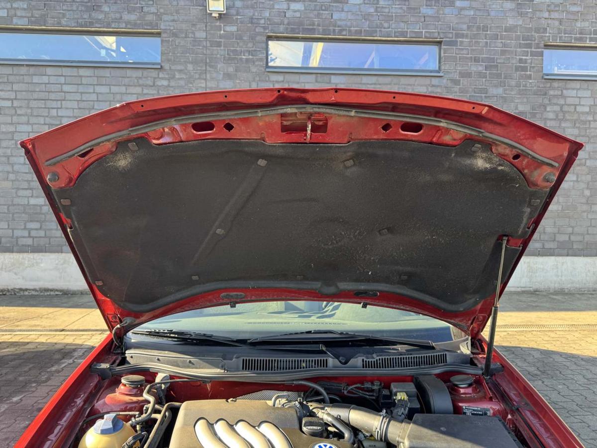 VW Golf 4 original Motorhaube LC3K Canyonred Bj.2000